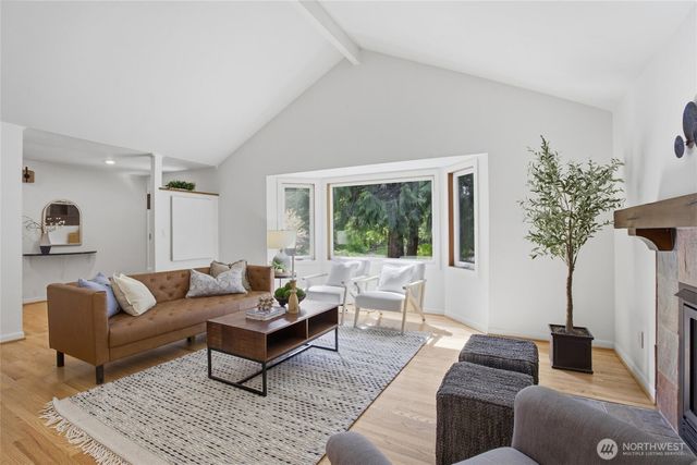 22731 95th Avenue SE, Woodinville, WA 98077