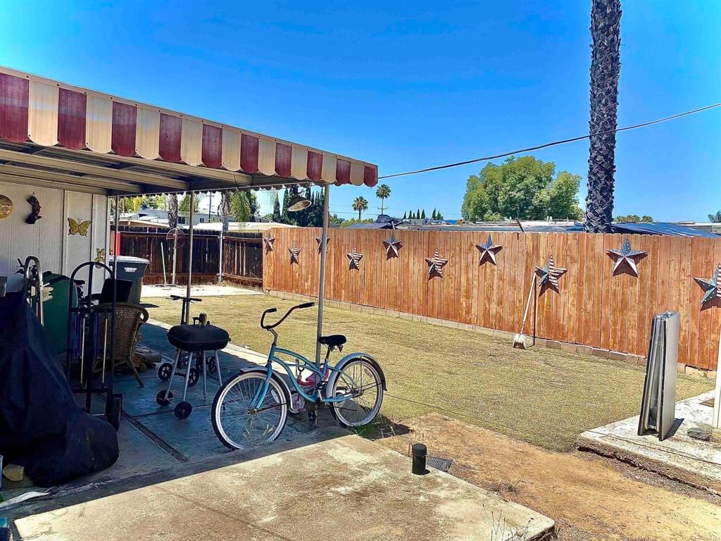 Image 10 of property listing at 185 S Ivory, El Cajon, CA 92019