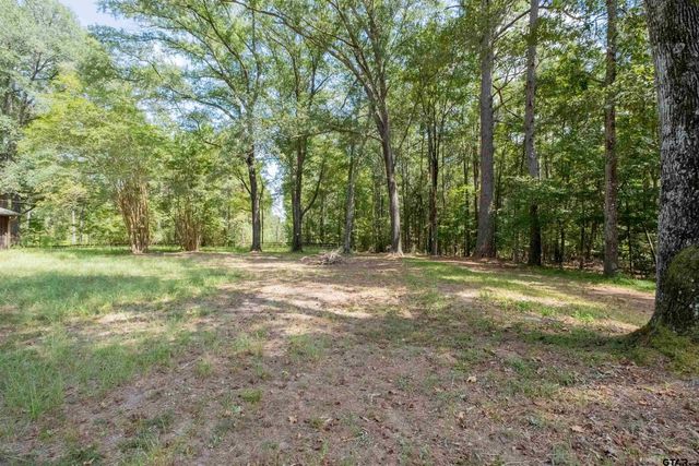 704 County Road 1903, Jacksonville, TX 75766