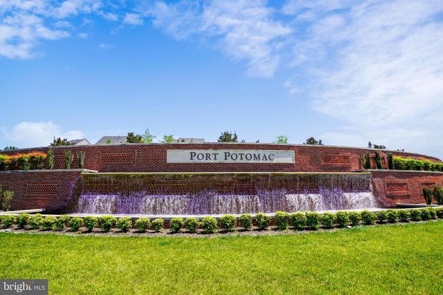 16369 GANGPLANK LN, Woodbridge, VA 22191
