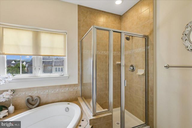 16369 GANGPLANK LN, Woodbridge, VA 22191