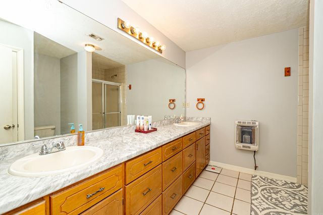 231 Sims Langley Trl, Junction City, AR 71749