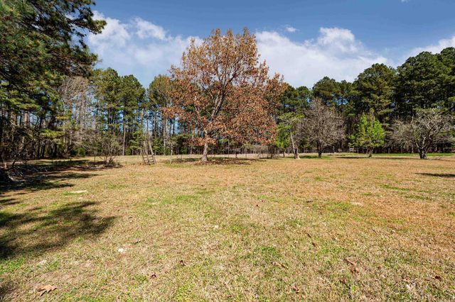 231 Sims Langley Trl, Junction City, AR 71749