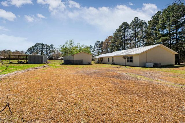 231 Sims Langley Trl, Junction City, AR 71749