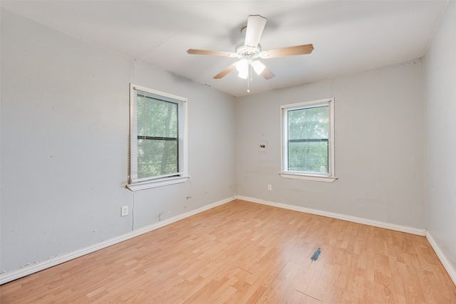 6737 Lakeside Drive, Lake Worth, TX 76135