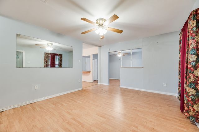 6737 Lakeside Drive, Lake Worth, TX 76135