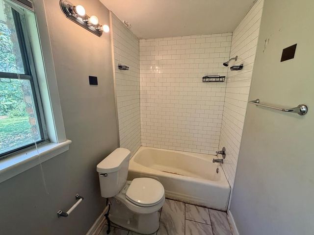 2705 Dunmoreland Ter, Atlanta, GA 30349