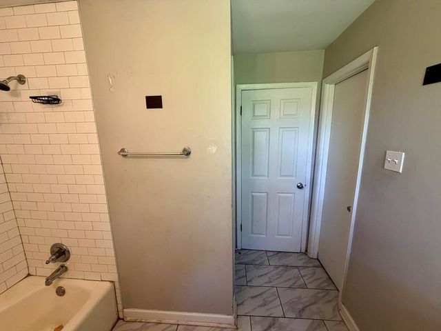 2705 Dunmoreland Ter, Atlanta, GA 30349