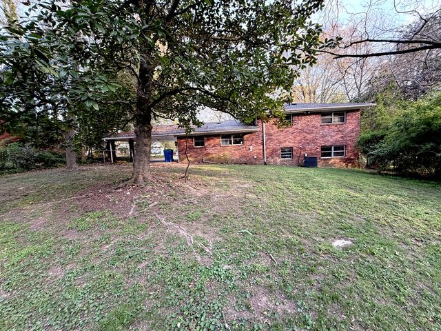 2705 Dunmoreland Ter, Atlanta, GA 30349