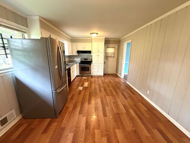 2705 Dunmoreland Ter, Atlanta, GA 30349