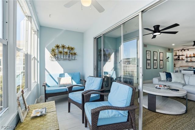 1714 Bikini CT 104, Cape Coral, FL 33904