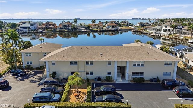 1714 Bikini CT 104, Cape Coral, FL 33904