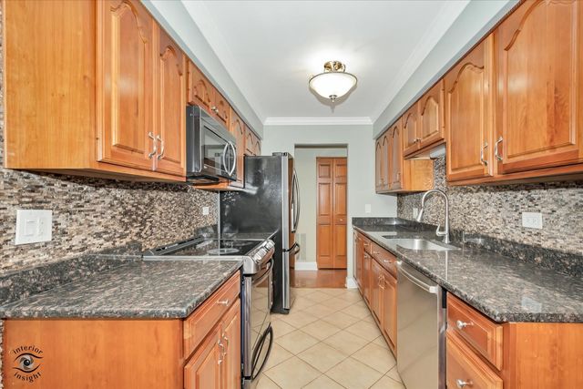 1400 N Elmhurst Road 119, Mount Prospect, IL 60056