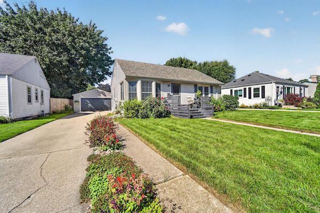 1728 Russet STREET, Racine, WI 53406