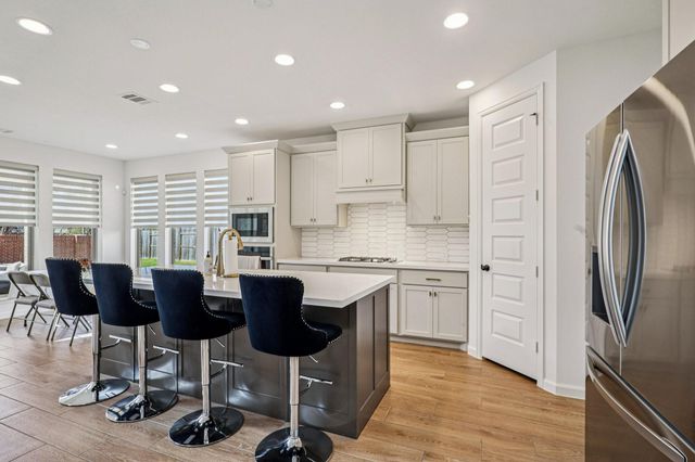 10606 Novy Grove Drive, Missouri City, TX 77459