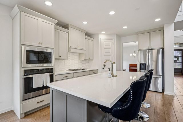 10606 Novy Grove Drive, Missouri City, TX 77459