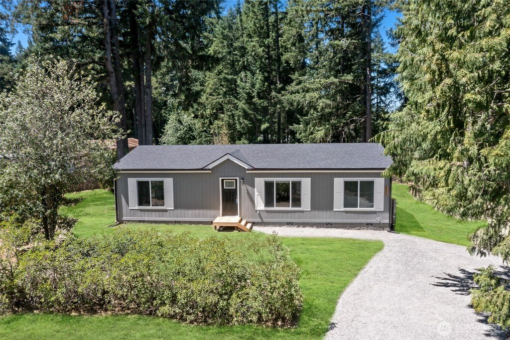 4893 Barbara Lane SE, Olalla, WA 98359