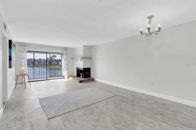 108 LAKEVIEW PLACE 108, Oldsmar, FL 34677