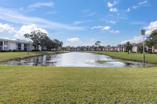 108 LAKEVIEW PLACE 108, Oldsmar, FL 34677