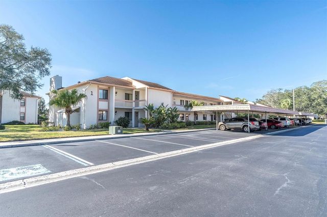 108 LAKEVIEW PLACE 108, Oldsmar, FL 34677