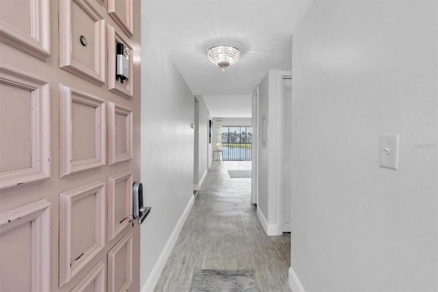 108 LAKEVIEW PLACE 108, Oldsmar, FL 34677