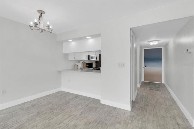 108 LAKEVIEW PLACE 108, Oldsmar, FL 34677