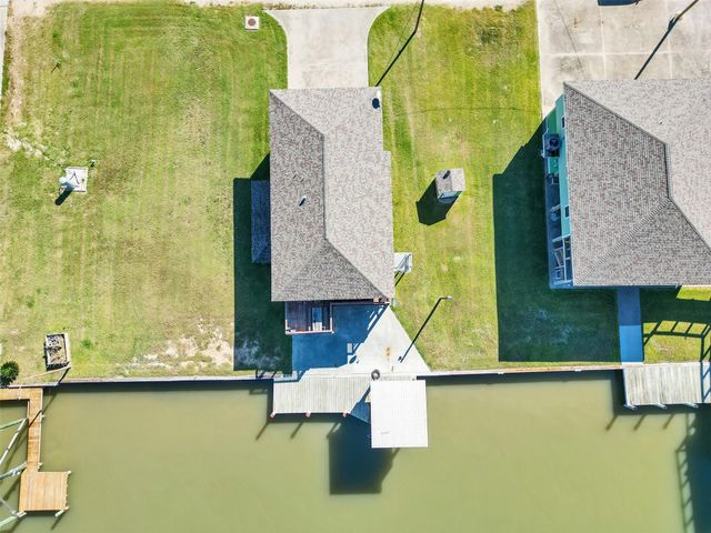 4062 Fm-2031 Beach Road, Matagorda, TX 77414