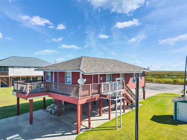 4062 Fm-2031 Beach Road, Matagorda, TX 77414