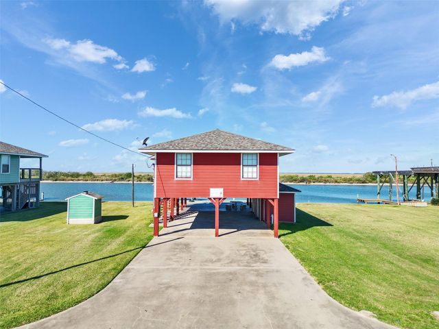4062 Fm-2031 Beach Road, Matagorda, TX 77414
