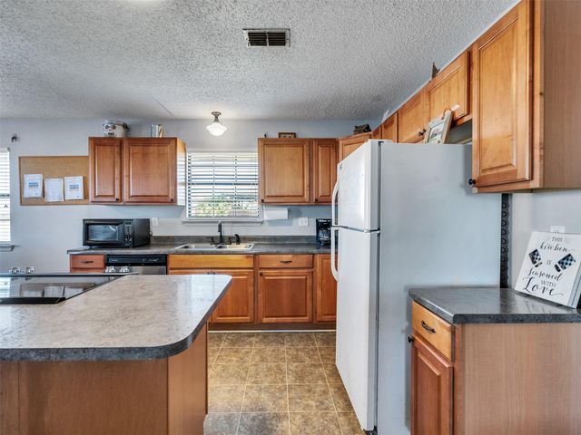 4062 Fm-2031 Beach Road, Matagorda, TX 77414