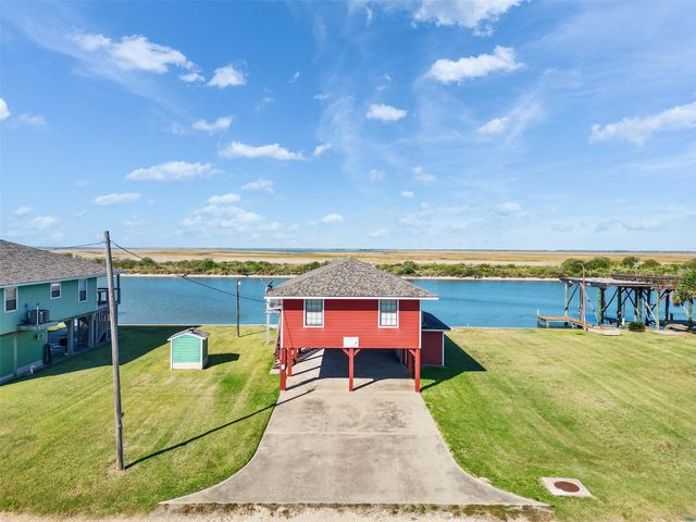 4062 Fm-2031 Beach Road, Matagorda, TX 77414