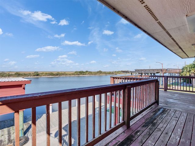 4062 Fm-2031 Beach Road, Matagorda, TX 77414