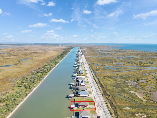 4062 Fm-2031 Beach Road, Matagorda, TX 77414