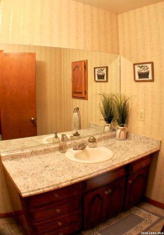 10950 Paloma, Helotes, TX 78023