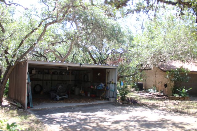 10950 Paloma, Helotes, TX 78023