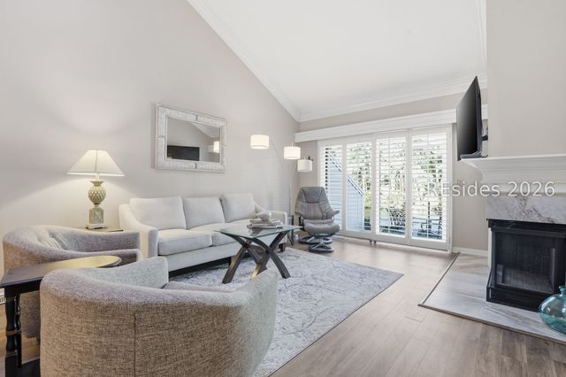 50 Ocean Ln Apt 104, Hilton Head Island, SC 29928