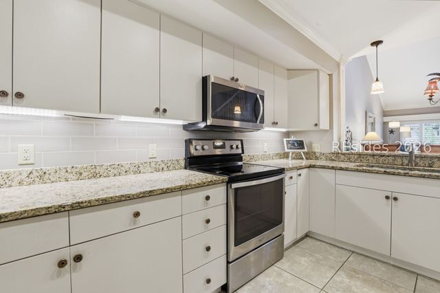 50 Ocean Ln Apt 104, Hilton Head Island, SC 29928