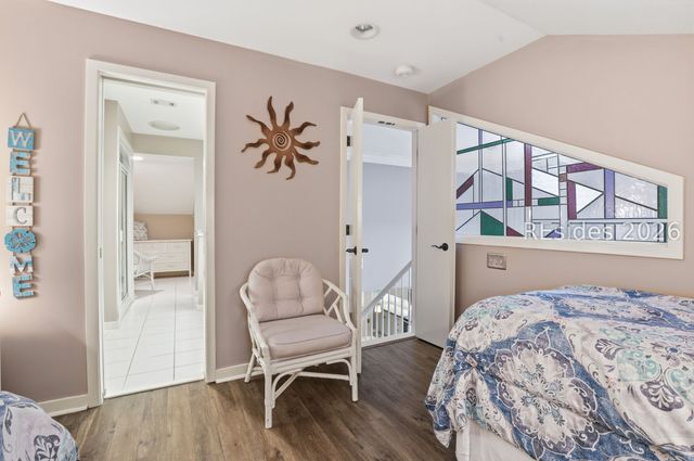 50 Ocean Ln Apt 104, Hilton Head Island, SC 29928