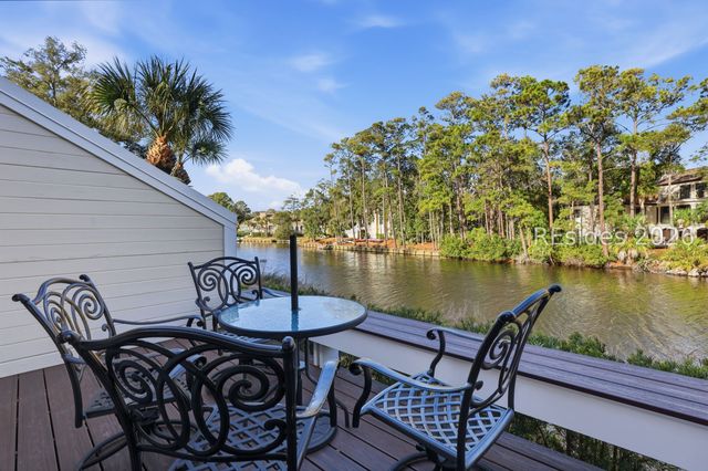 50 Ocean Ln Apt 104, Hilton Head Island, SC 29928
