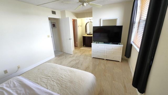 2455 Lindell Boulevard 3405, Delray Beach, FL 33444