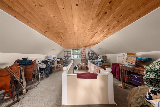 8410 W Valley Rd, Clayton, WA 99110