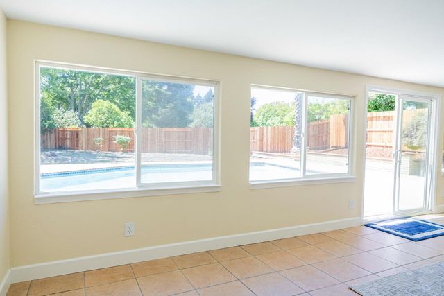 5994 Jeanine Dr, Sacramento, CA 95842