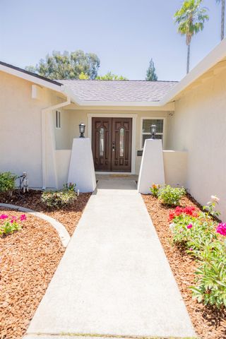 5994 Jeanine Dr, Sacramento, CA 95842