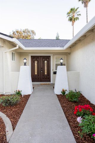 5994 Jeanine Dr, Sacramento, CA 95842