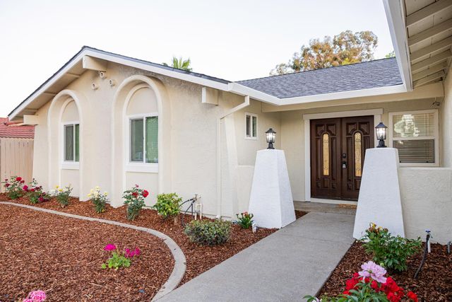 5994 Jeanine Dr, Sacramento, CA 95842