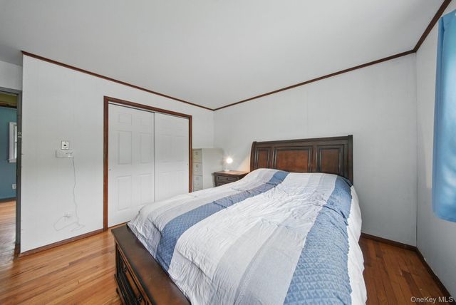 109 Long Lane, Bloomingburg, NY 12721