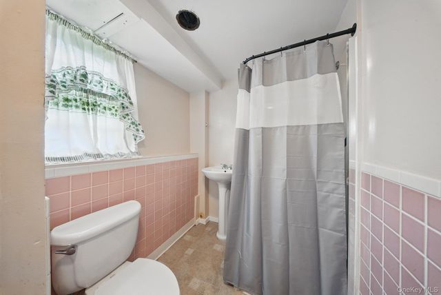 109 Long Lane, Bloomingburg, NY 12721