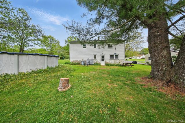 109 Long Lane, Bloomingburg, NY 12721