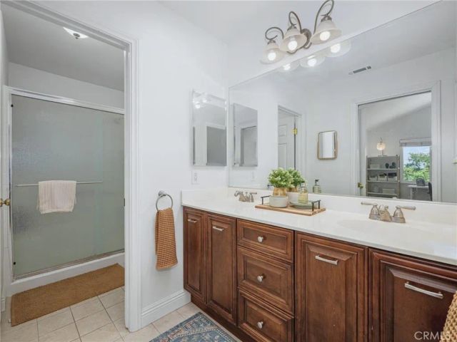 22571 Via Tercero, Mission Viejo, CA 92691