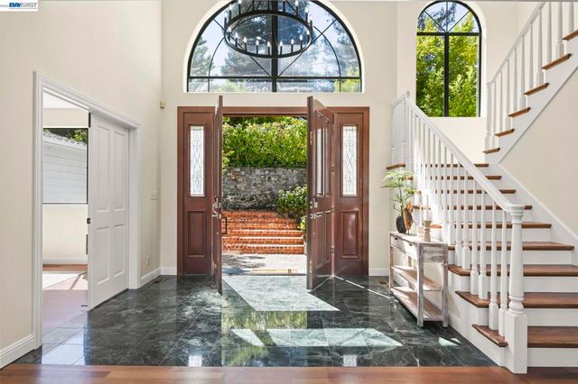 783 Solana Dr, Lafayette, CA 94549